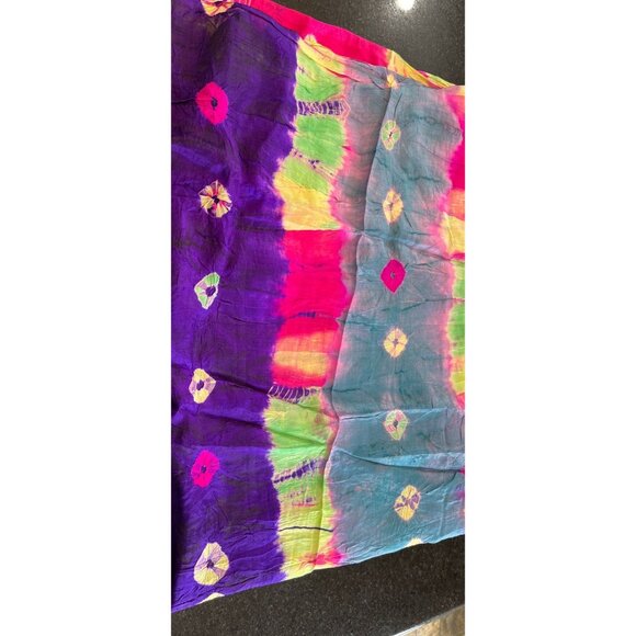 Vtg 1970's Traditional Bhandini Tie and Dye Artistic Silk Scarf Shawl Wrap 100% - Picture 10 of 10